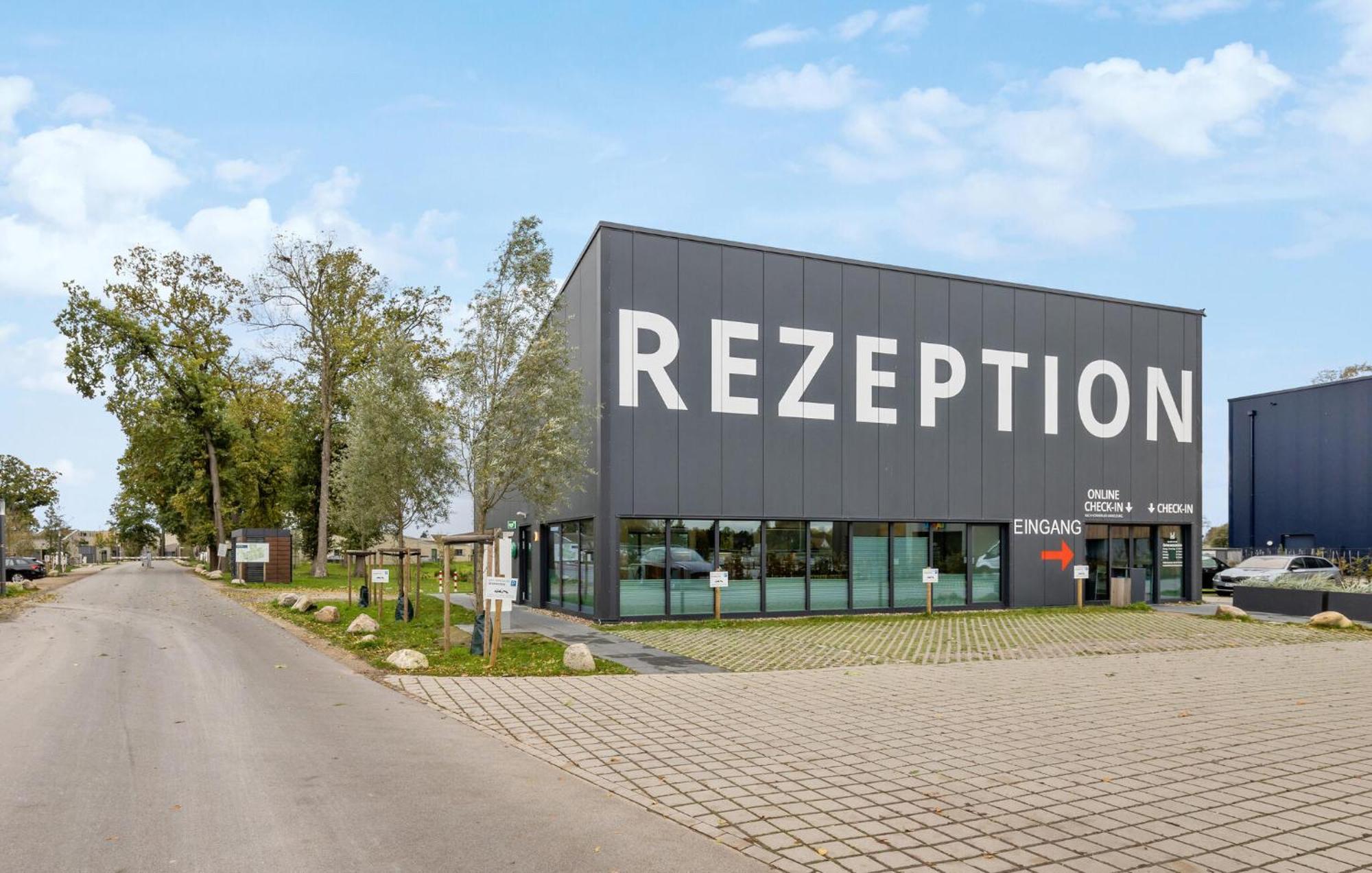 Beach Front Home In Lembruch-Duemmer See With Wifi Экстерьер фото
