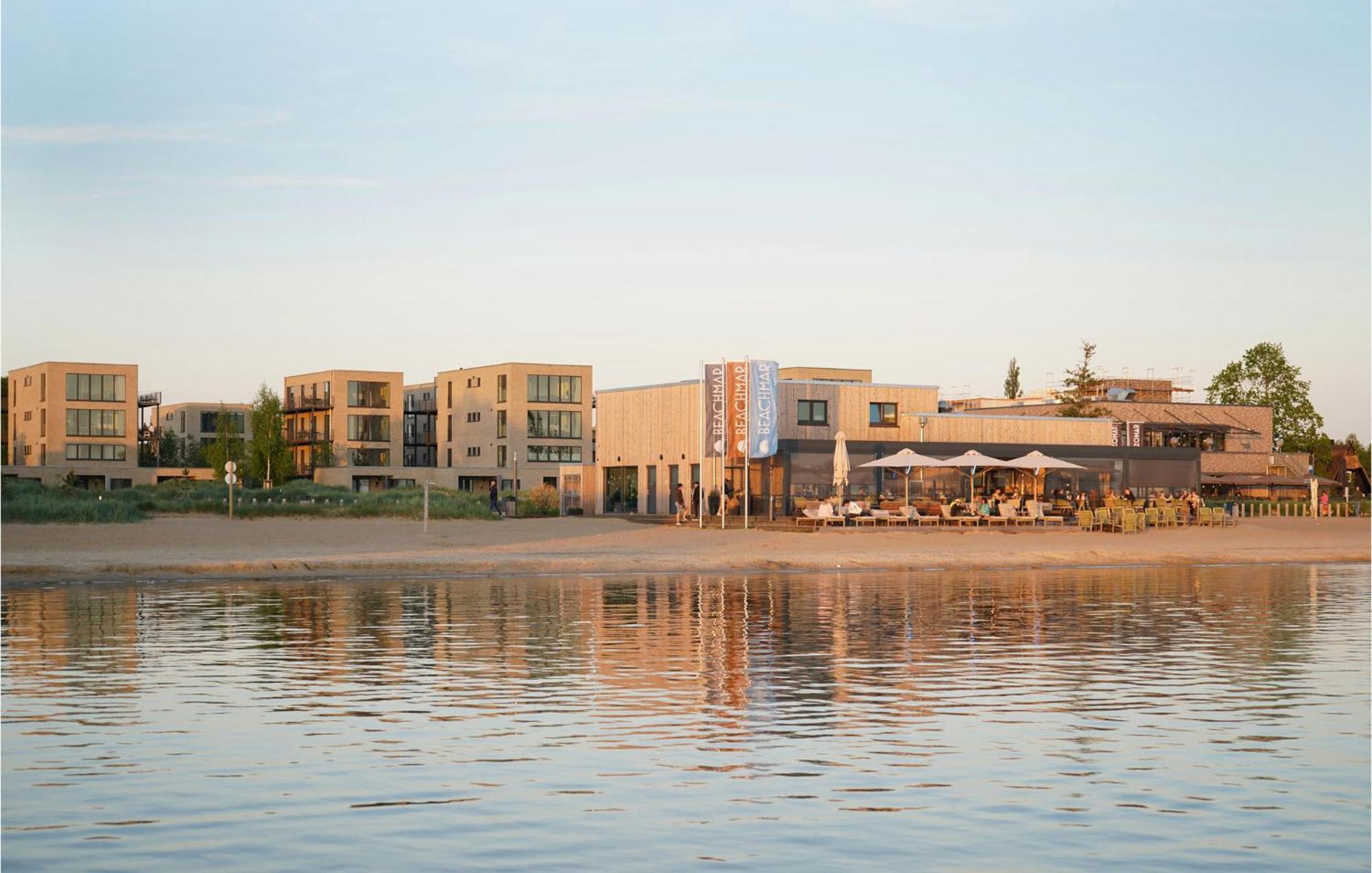 Beach Front Home In Lembruch-Duemmer See With Wifi Экстерьер фото